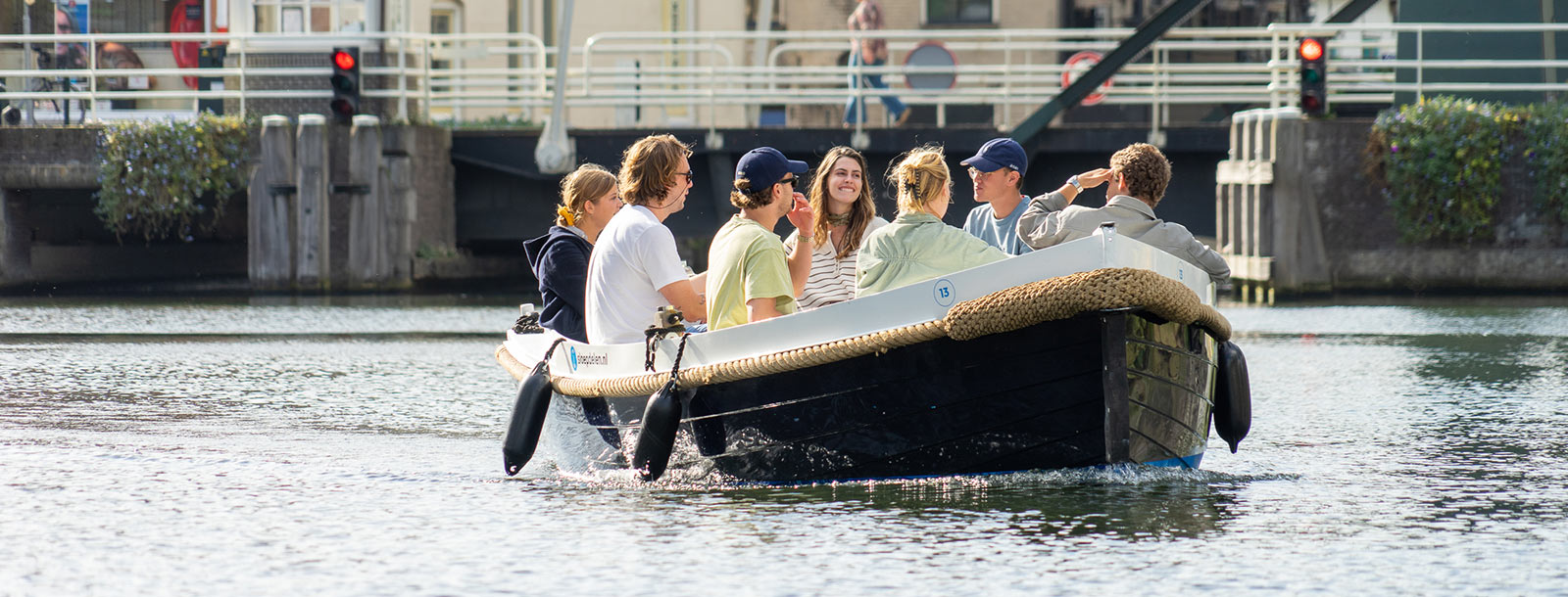 waterbestendig Afvoer aangrenzend Sloep huren Haarlem: huur een boot en ontdek Haarlem