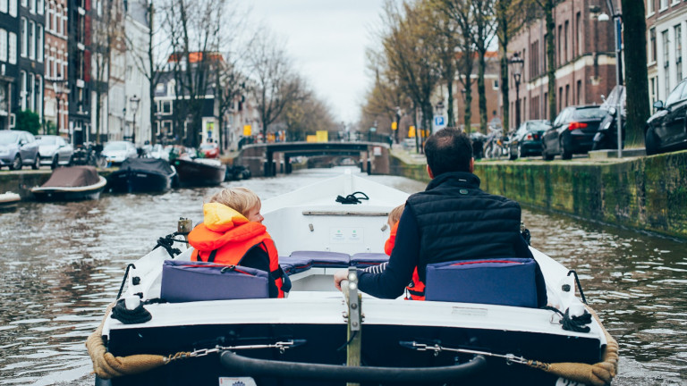 Varen Sloepdelen gezin